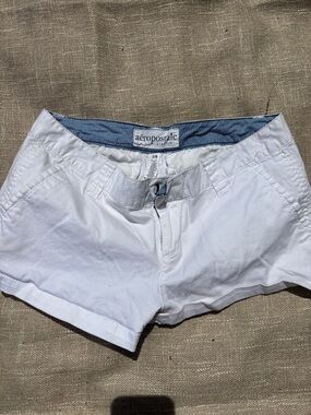 Aeropostale White Women's Cotton Shorts with Blue Lined Waistband